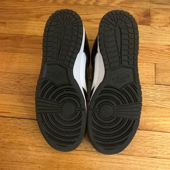 Nike Dunk Low Retro Sz 9.5 Mens White Black Panda Sneakers DD1391-100 - Picture 8 of 8